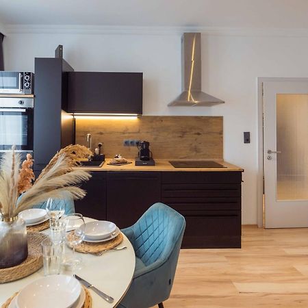 Schillerapartment Hof, Kueche, 24H Digital-Checkin, Parkplatz, Wlan250Mbit Гоф Екстер'єр фото
