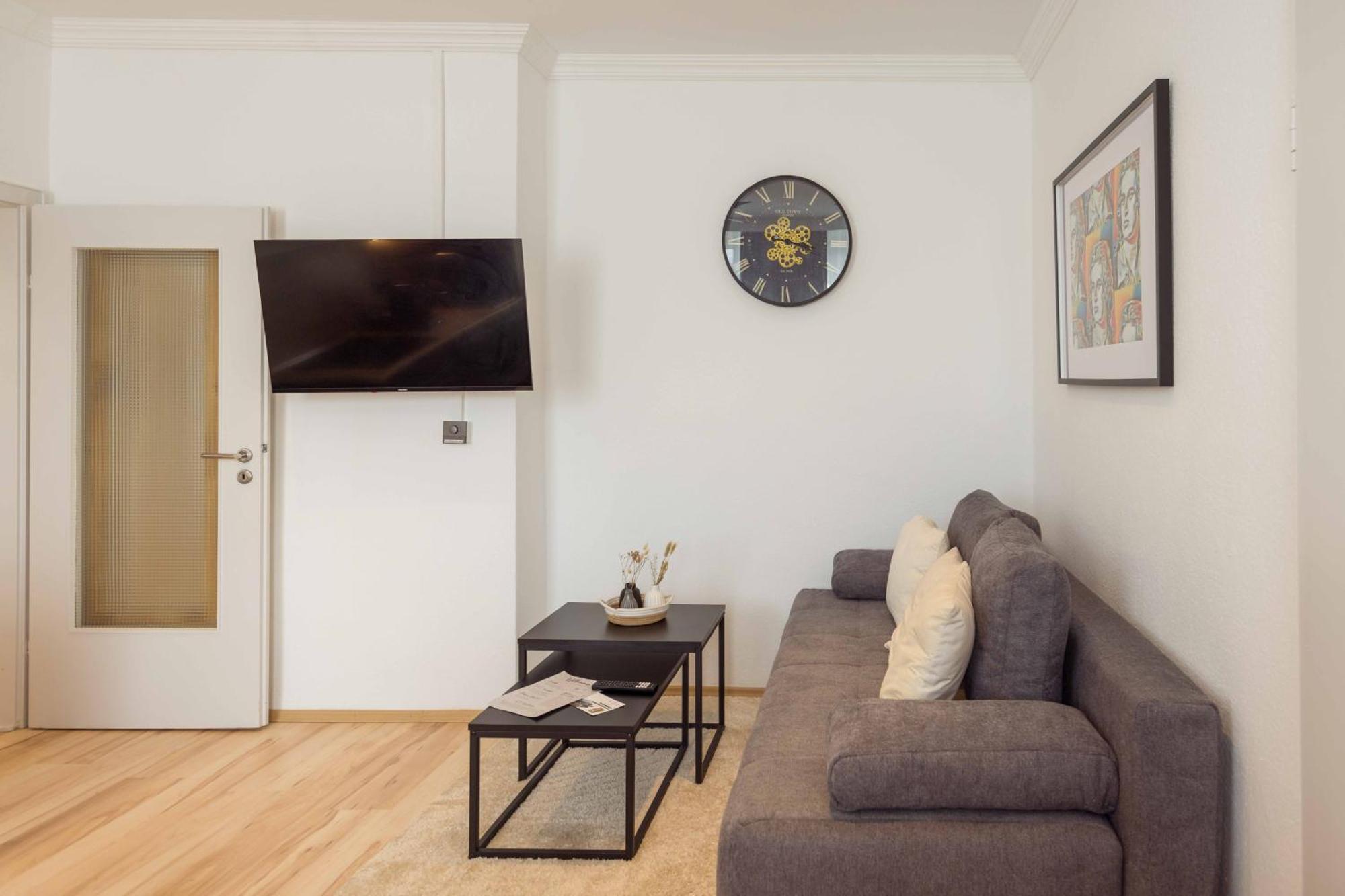 Schillerapartment Hof, Kueche, 24H Digital-Checkin, Parkplatz, Wlan250Mbit Гоф Екстер'єр фото