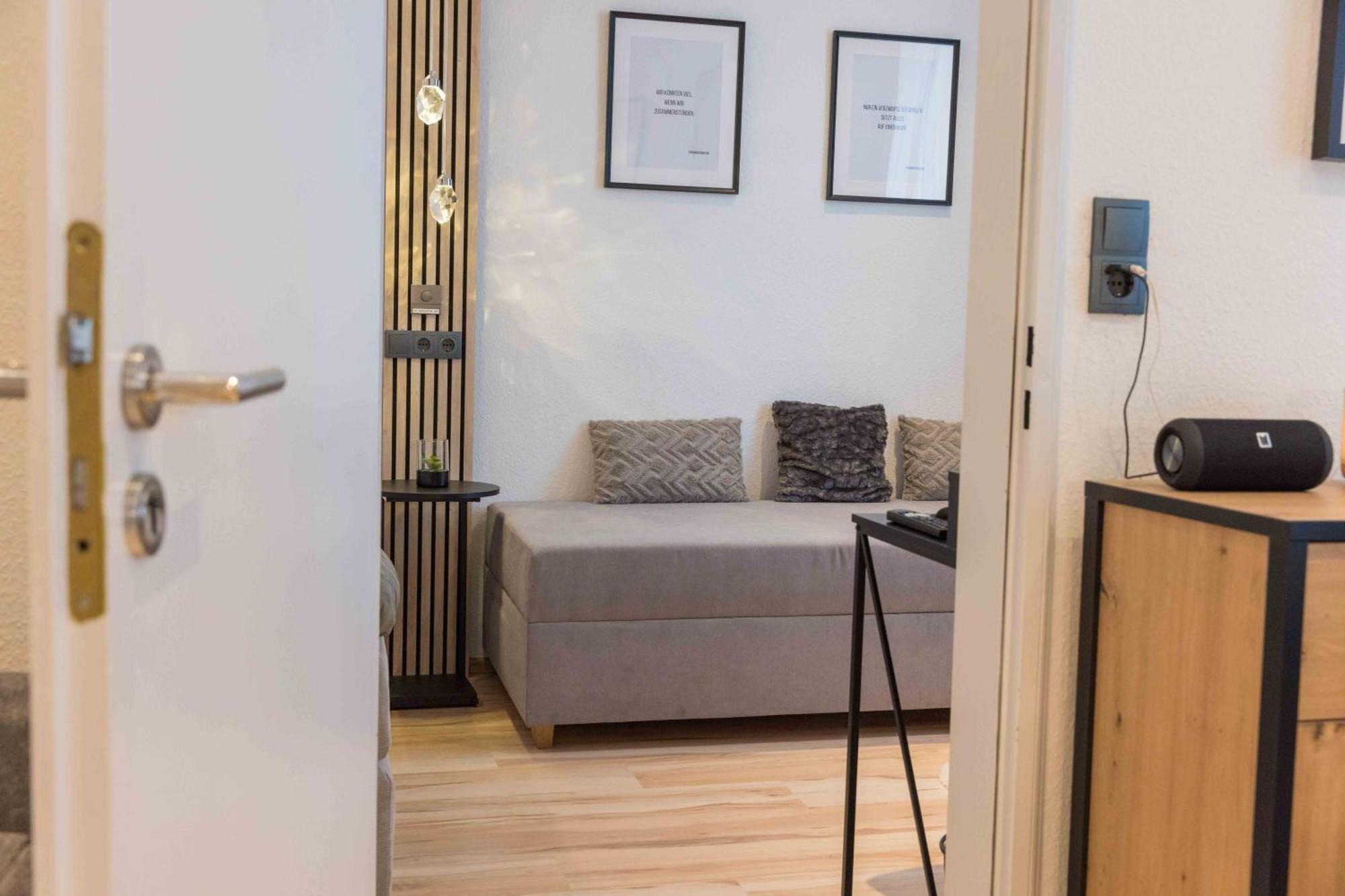 Schillerapartment Hof, Kueche, 24H Digital-Checkin, Parkplatz, Wlan250Mbit Гоф Екстер'єр фото